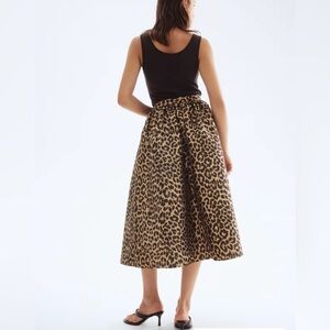 NWT H&M Leopard Print Midi Skirt